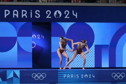 巴黎奥运会高清图集｜中国首夺花游双人奥运金牌