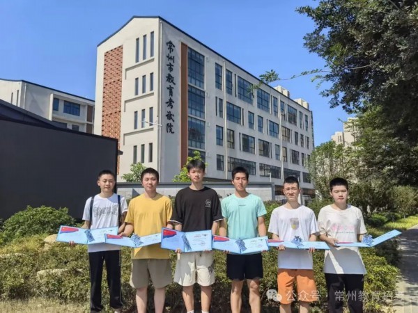 骄傲！常州6位小伙坐着“运-20”去上学啦！