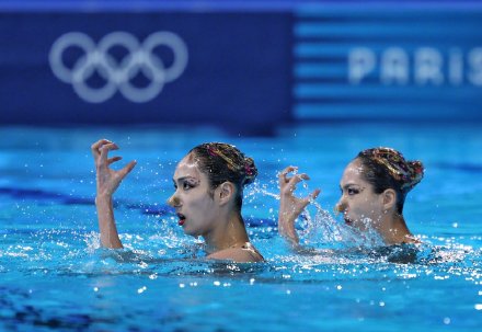 巴黎奥运会高清图集｜中国首夺花游双人奥运金牌