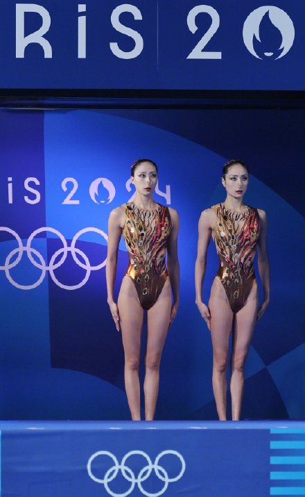 巴黎奥运会高清图集｜中国首夺花游双人奥运金牌