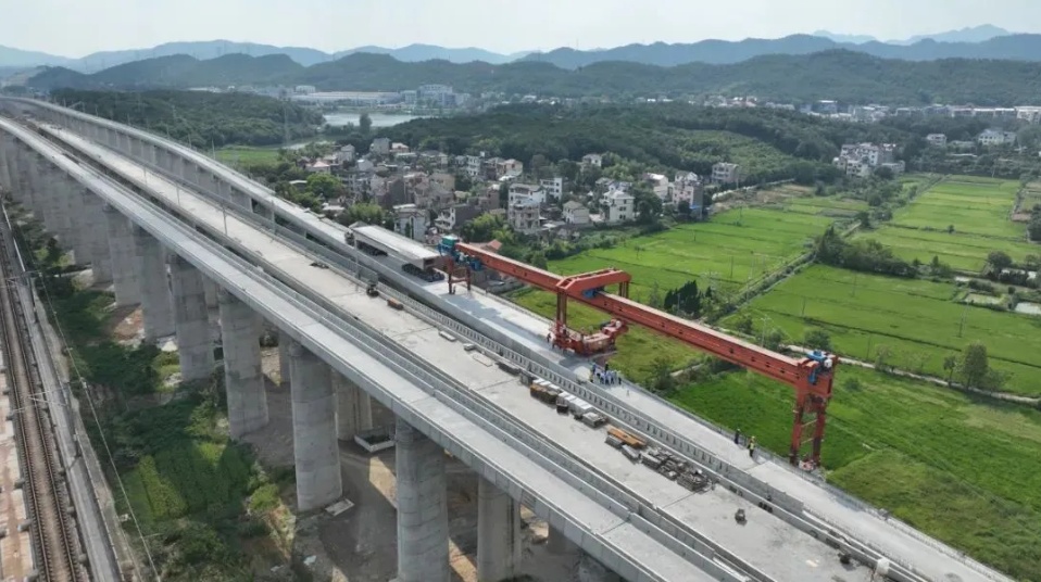 两条设计时速350公里高铁建设，有新进展！