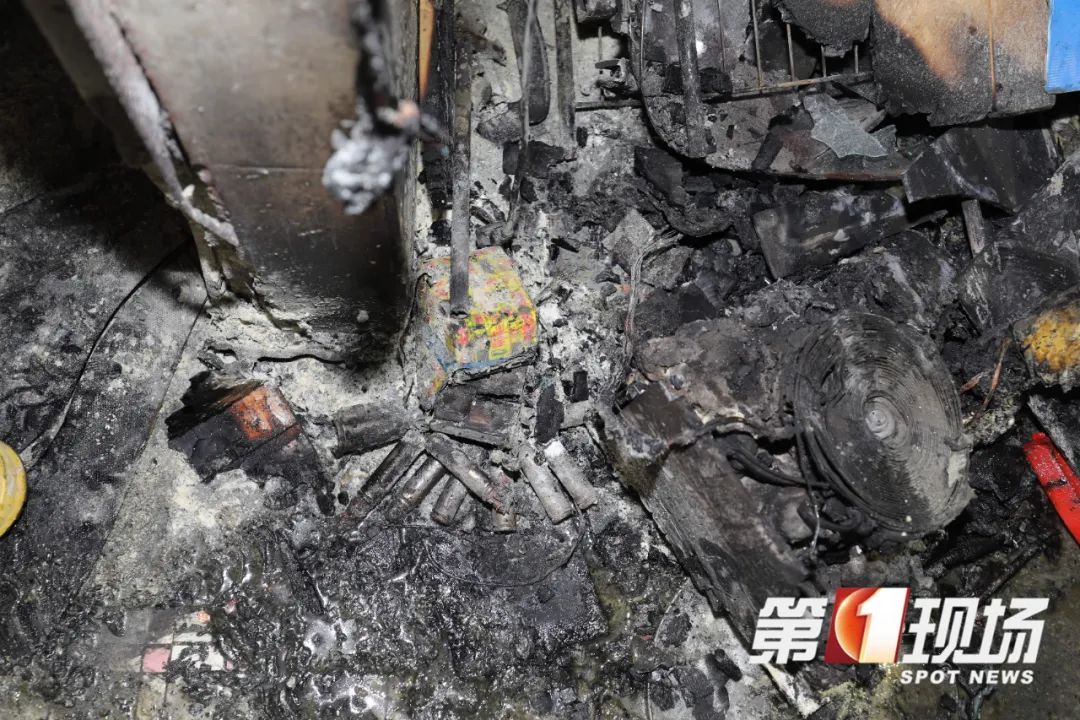 居民楼突发火灾，一男子被拘10日…又是因为它！