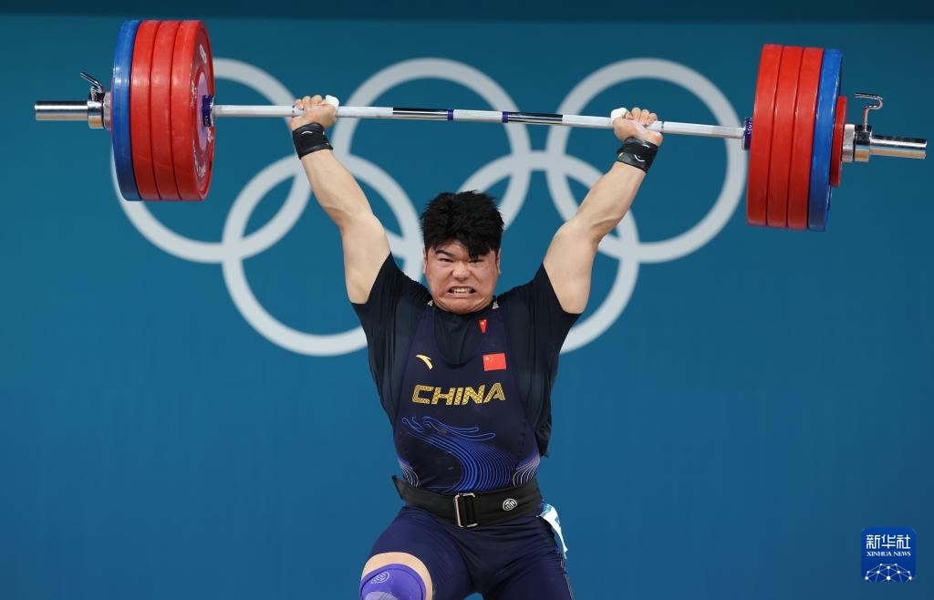 巴黎奥运会丨举重——男子102公斤级:中国选手刘焕华夺冠 巴黎奥运会丨举重——男子102公斤级:中国选手刘焕华夺冠