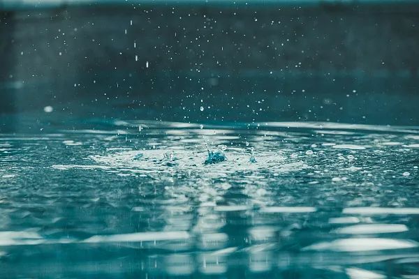 雷阵雨+中到大雨！未来三天多地有雨，河北最新预警→