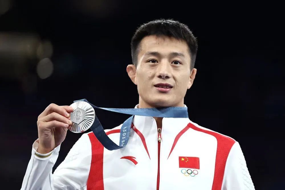 广西队4名奥运健儿结束巴黎之旅,带回一枚宝贵奥运奖牌 广西队4名奥运健儿结束巴黎之旅,带回一枚宝贵奥运奖牌