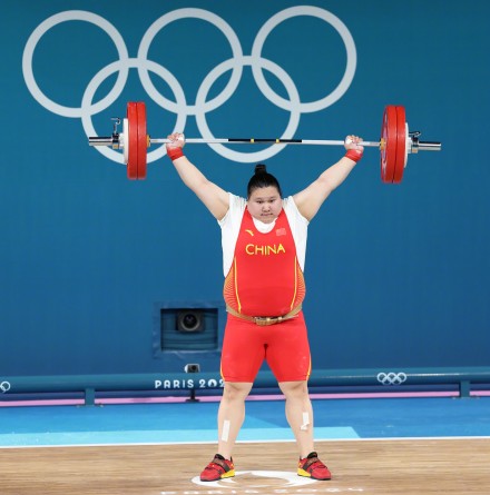 第40金!女子举重81公斤以上级李雯雯夺金 第40金!女子举重81公斤以上级李雯雯夺金