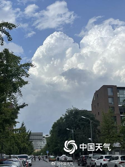 北京高颜值蓝天白云在线