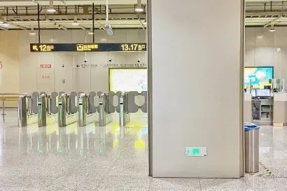 上海人吐槽：太坎坷，只能把垃圾带回家！地铁站找个垃圾桶，为何这么难？