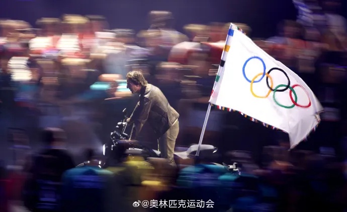 巴黎奥运闭幕式,这些瞬间太燃了!下一站,洛杉矶! 巴黎奥运闭幕式,这些瞬间太燃了!下一站,洛杉矶!