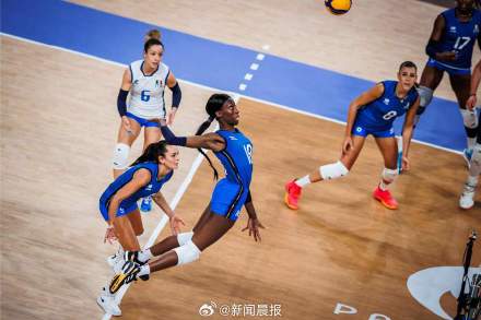 意大利女排首夺奥运冠军，把美国女排打崩溃了
