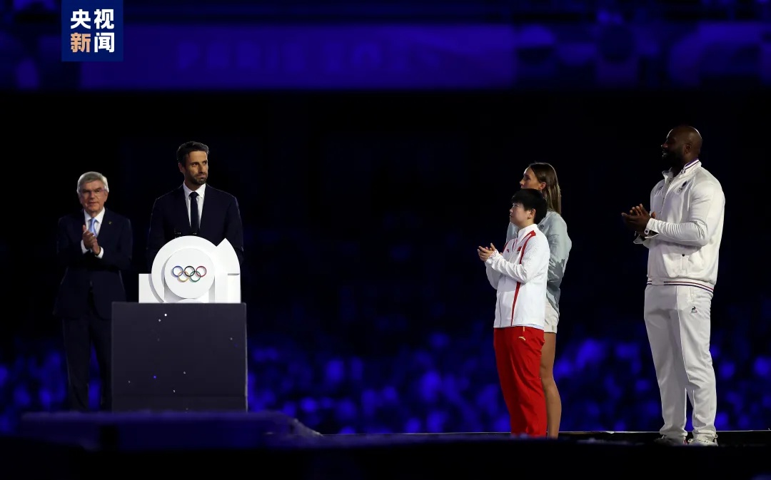 巴黎奥运闭幕式,这些瞬间太燃了!下一站,洛杉矶! 巴黎奥运闭幕式,这些瞬间太燃了!下一站,洛杉矶!