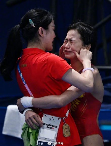 巴黎奥运10个热泪盈眶的瞬间