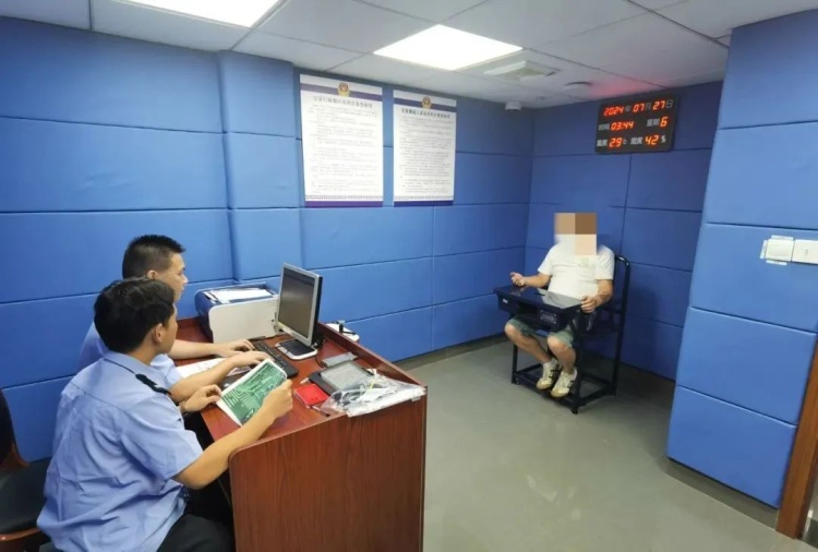 上海警方：抓获60余人！其中5人在外滩虚构事实揽客骗取差价，被刑拘