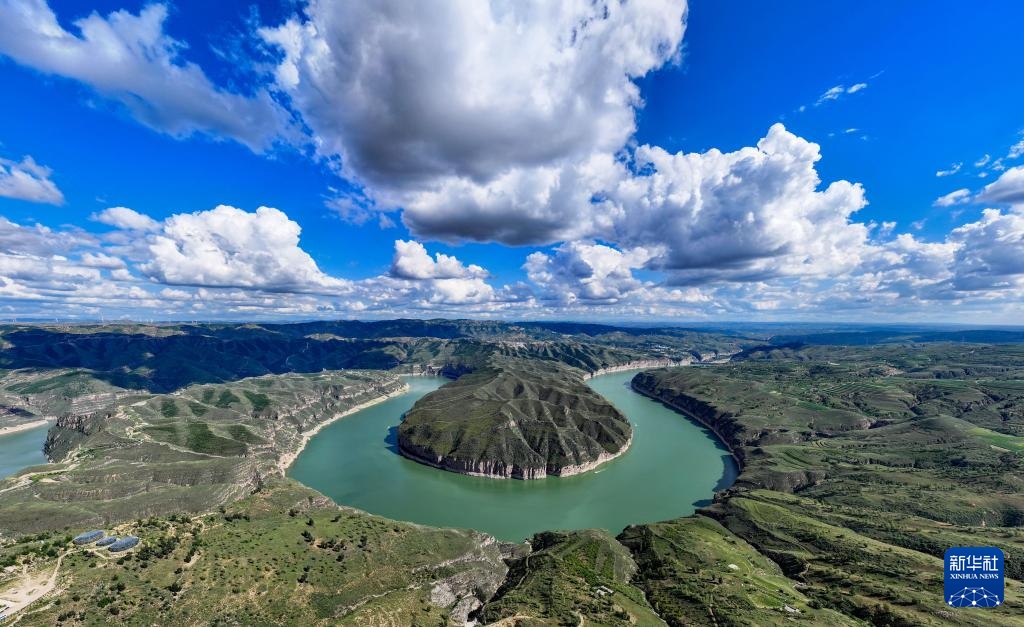 美丽中国丨壮丽的黄河老牛湾 美丽中国丨壮丽的黄河老牛湾