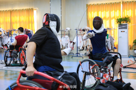 中国运动员挥汗集训备战巴黎残奥会
