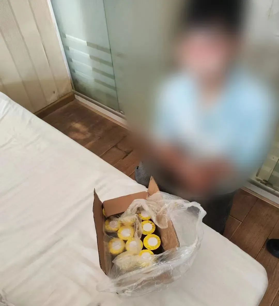 注意！这种违停罚单是假的，千万别交钱