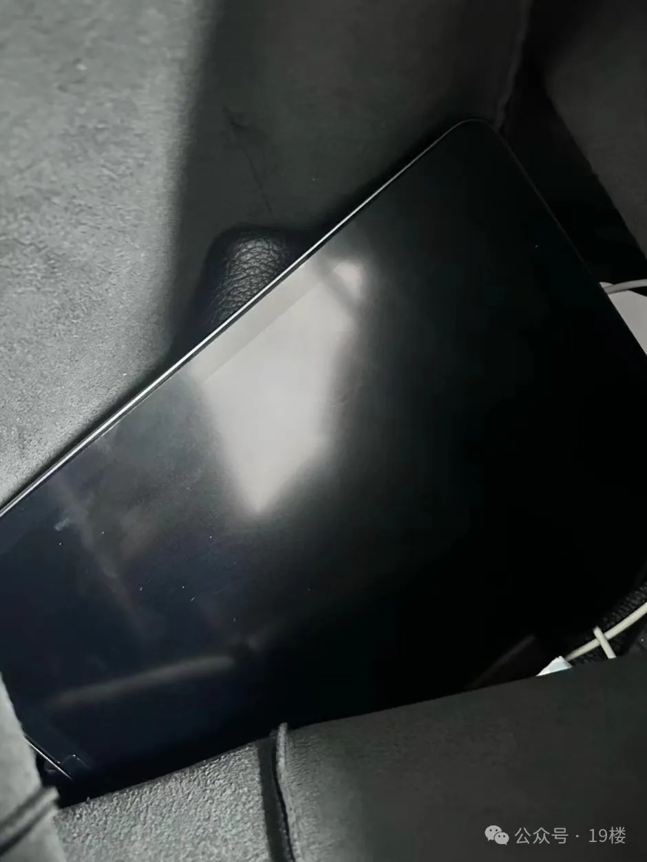 凌晨一幕，妈妈气到发抖！很多父母有同感…