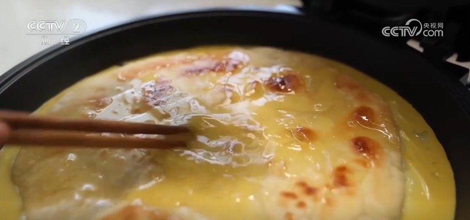 “舌尖上”的时令有讲究 “三伏烙饼摊鸡蛋”顺时而食 “舌尖上”的时令有讲究 “三伏烙饼摊鸡蛋”顺时而食