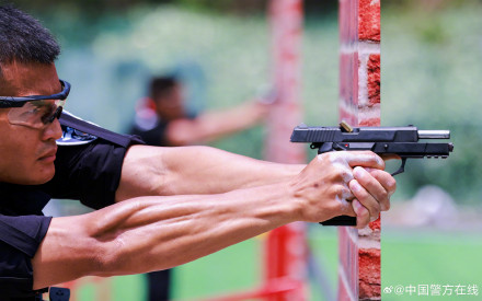 “尖刀·使命”2024全国公安特警挑战赛开赛! “尖刀·使命”2024全国公安特警挑战赛开赛!