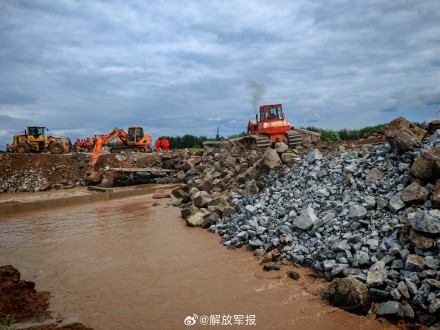 内蒙古赤峰市老哈河堤防溃口已完成合龙 内蒙古赤峰市老哈河堤防溃口已完成合龙