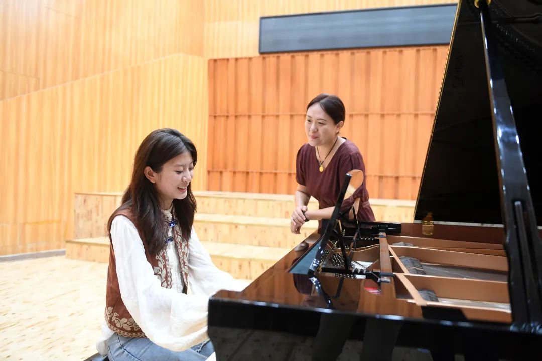 合肥盲人女孩,将“带”着妈妈读大学 合肥盲人女孩,将“带”着妈妈读大学