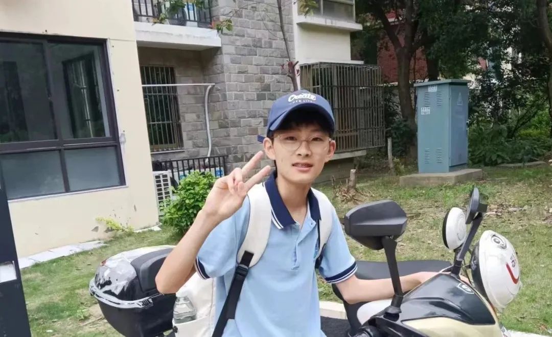 合肥15岁“保洁男孩”，获网友点赞