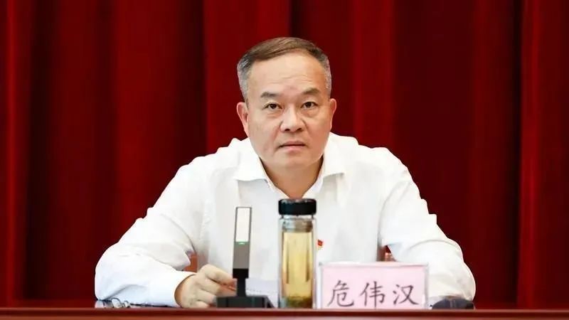广东三位厅官，同日被查处