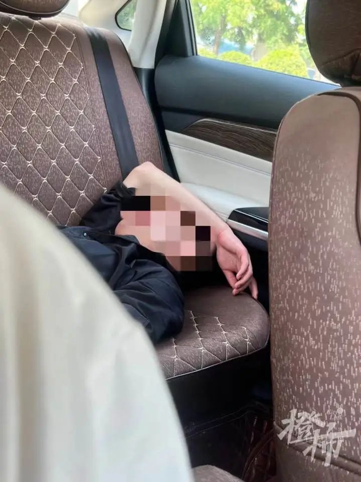 男子打1400公里顺风车逃单,道歉后又失联了…司机:车费2800,我还请他吃了饭 男子打1400公里顺风车逃单,道歉后又失联了…司机:车费2800,我还请他吃了饭