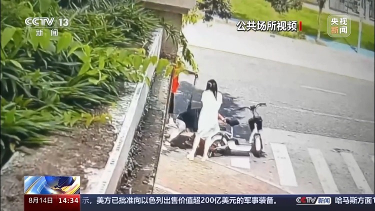 莫让“防晒”成隐患 这些“避晒式”等红灯不可取 莫让“防晒”成隐患 这些“避晒式”等红灯不可取