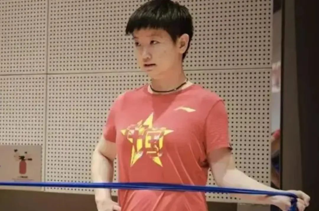 孙颖莎夺冠背后：家人的尊重和陪伴助她实现梦想
