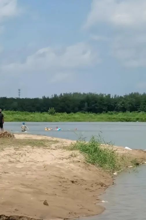痛心!他不幸身亡,年仅40岁 痛心!他不幸身亡,年仅40岁