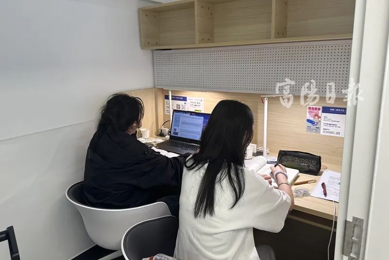 1元/天！杭州人最近扎堆这里，有人待到凌晨才走！网友：氛围感太强了