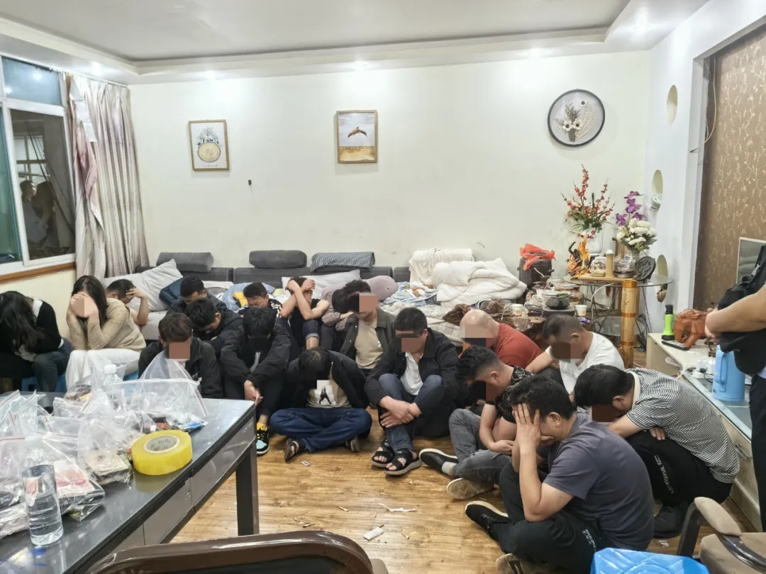 飙车炸街、非法捕捞、开设赌场……昆明警方通报十大案例 飙车炸街、非法捕捞、开设赌场……昆明警方通报十大案例