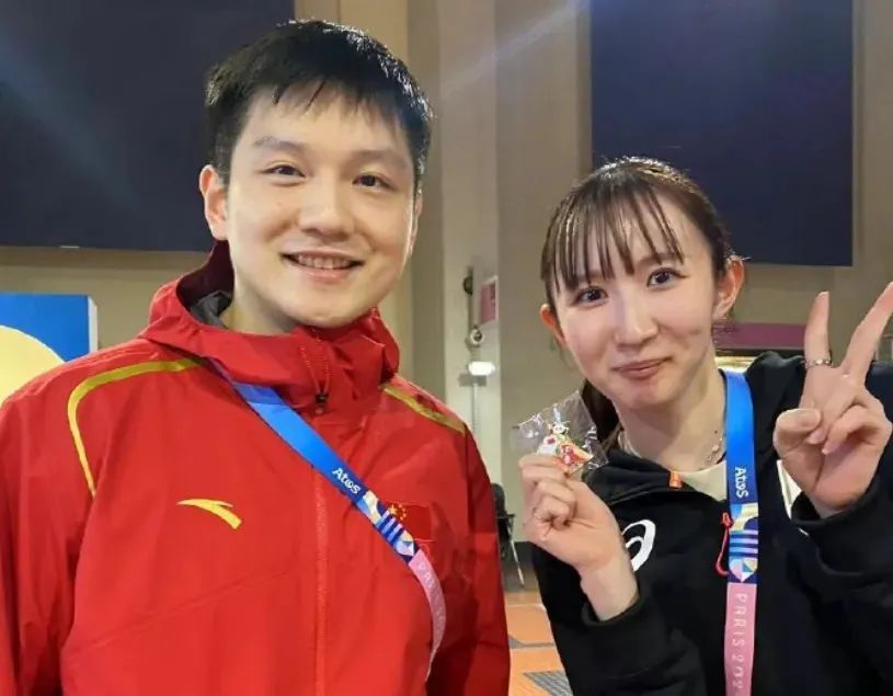 “樊振东孙颖莎取关早田希娜”，网友：做得对