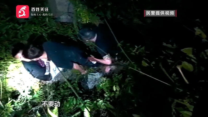 太大胆！4名男子白天“开豪车”，晚上竟然干这事