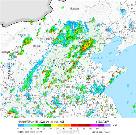 北京午后现雷雨 一小时降水量达53.8毫米