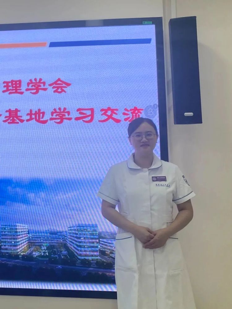 25周超早产儿飞机上意外出生,护士紧急施救! 25周超早产儿飞机上意外出生,护士紧急施救!