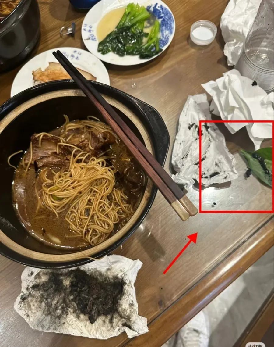 166元一碗老鸭面疑吃出“老鼠”？苏州深夜通报