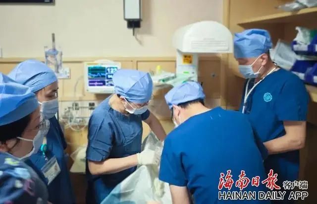 罕见!生日相差11天,海南一对龙凤胎分两次娩出 罕见!生日相差11天,海南一对龙凤胎分两次娩出