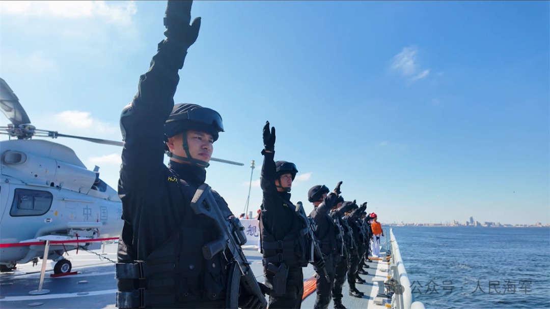 中国海军第46批护航编队焦作舰、洪湖舰访问埃及 中国海军第46批护航编队焦作舰、洪湖舰访问埃及