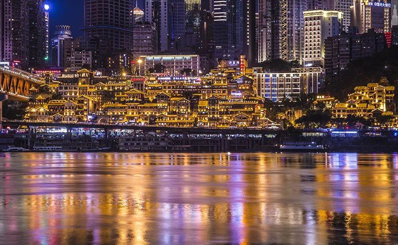 早上捡菌子,晚上烫火锅……… 昆明→重庆两个小时高铁快开通了 早上捡菌子,晚上烫火锅……… 昆明→重庆两个小时高铁快开通了