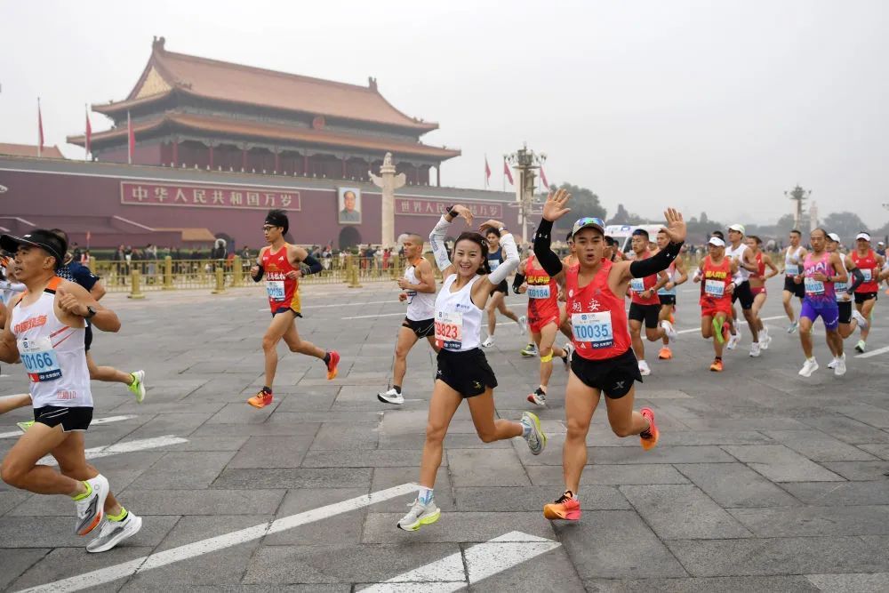 黄雪梅,冠军! 黄雪梅,冠军!