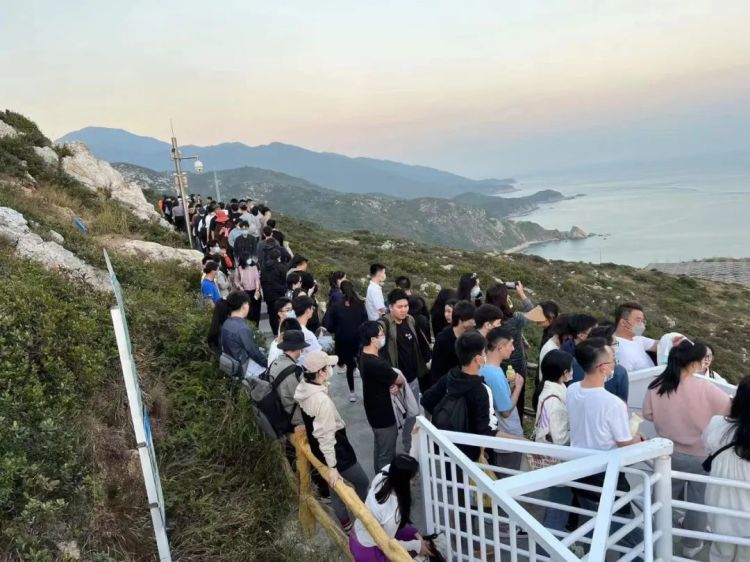 免费预约却被“黄牛”当赚钱商机？深圳天文台回应