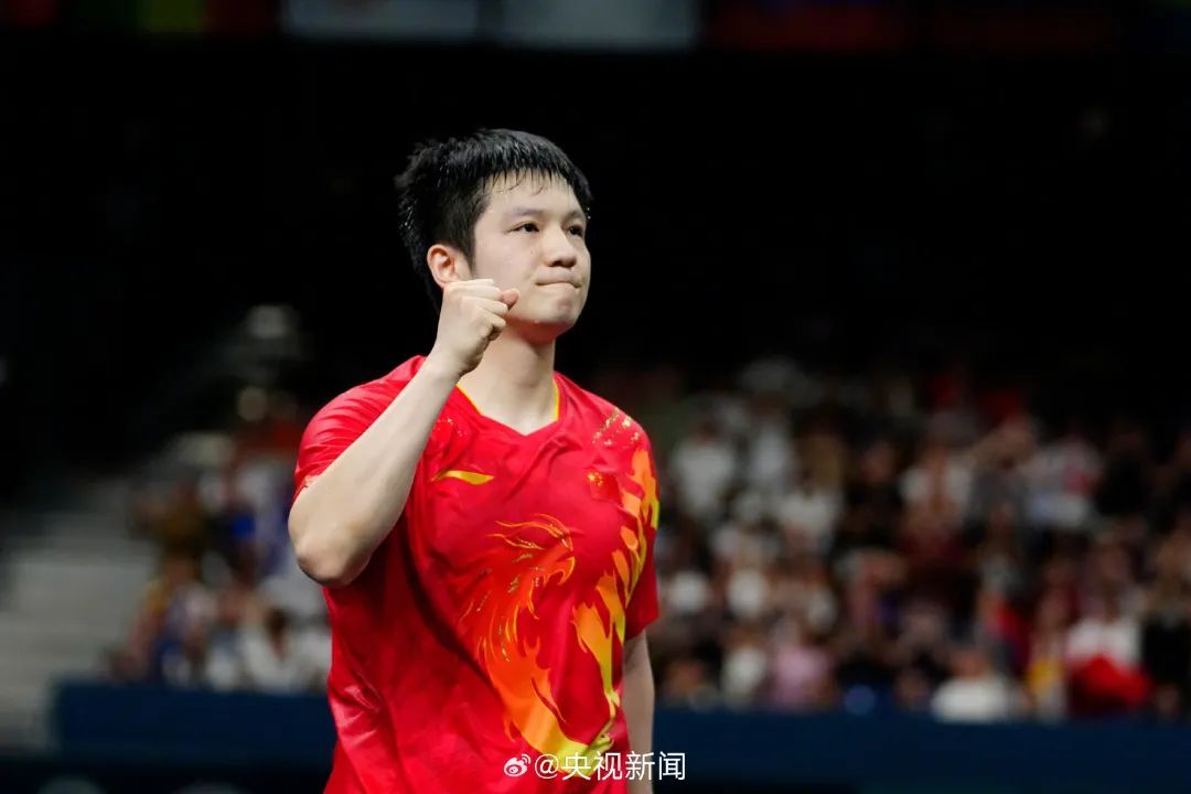 热搜第一！樊振东新身份曝光，网友纷纷恭喜