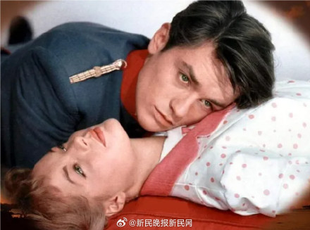 法国电影传奇人物阿兰·德龙去世