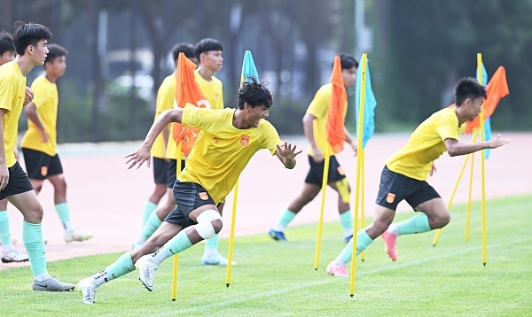 U16中国男足今战日本队 足协主席现场为小将鼓劲 希望要有“五敢”