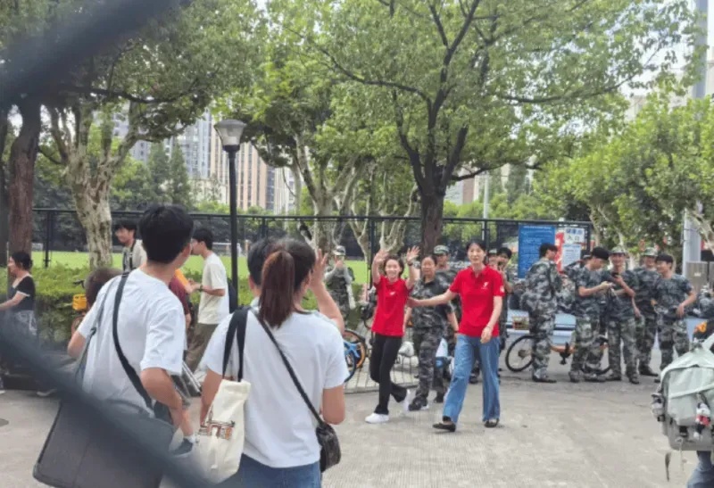 奥运会冠军陈芋汐上大学了