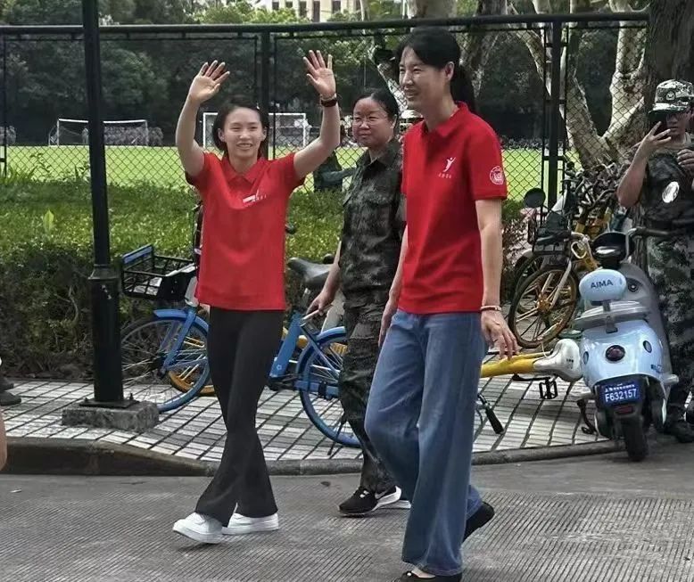 奥运冠军，大一新生！