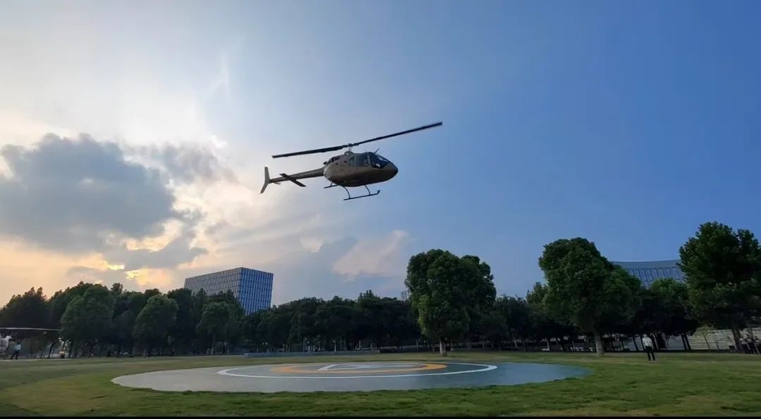 打“飞的”25分钟通勤,南通苏州开启“空中走廊” 打“飞的”25分钟通勤,南通苏州开启“空中走廊”