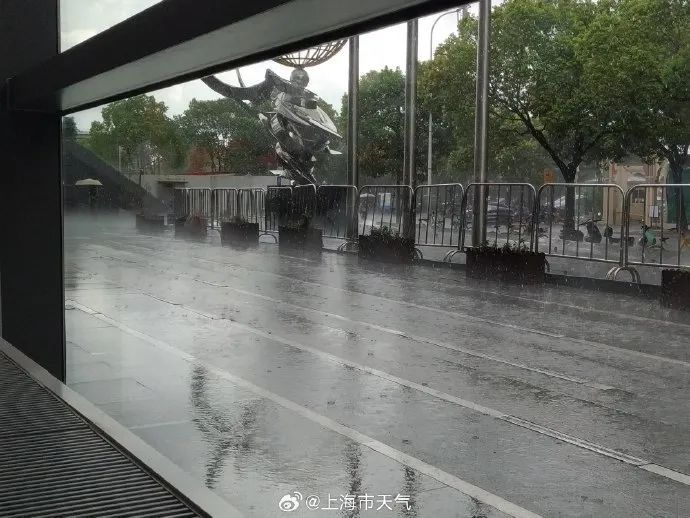 “一橙一黄”预警高挂!上海雨水玩起了“萝卜蹲”!下周气温还要再冲高? “一橙一黄”预警高挂!上海雨水玩起了“萝卜蹲”!下周气温还要再冲高?